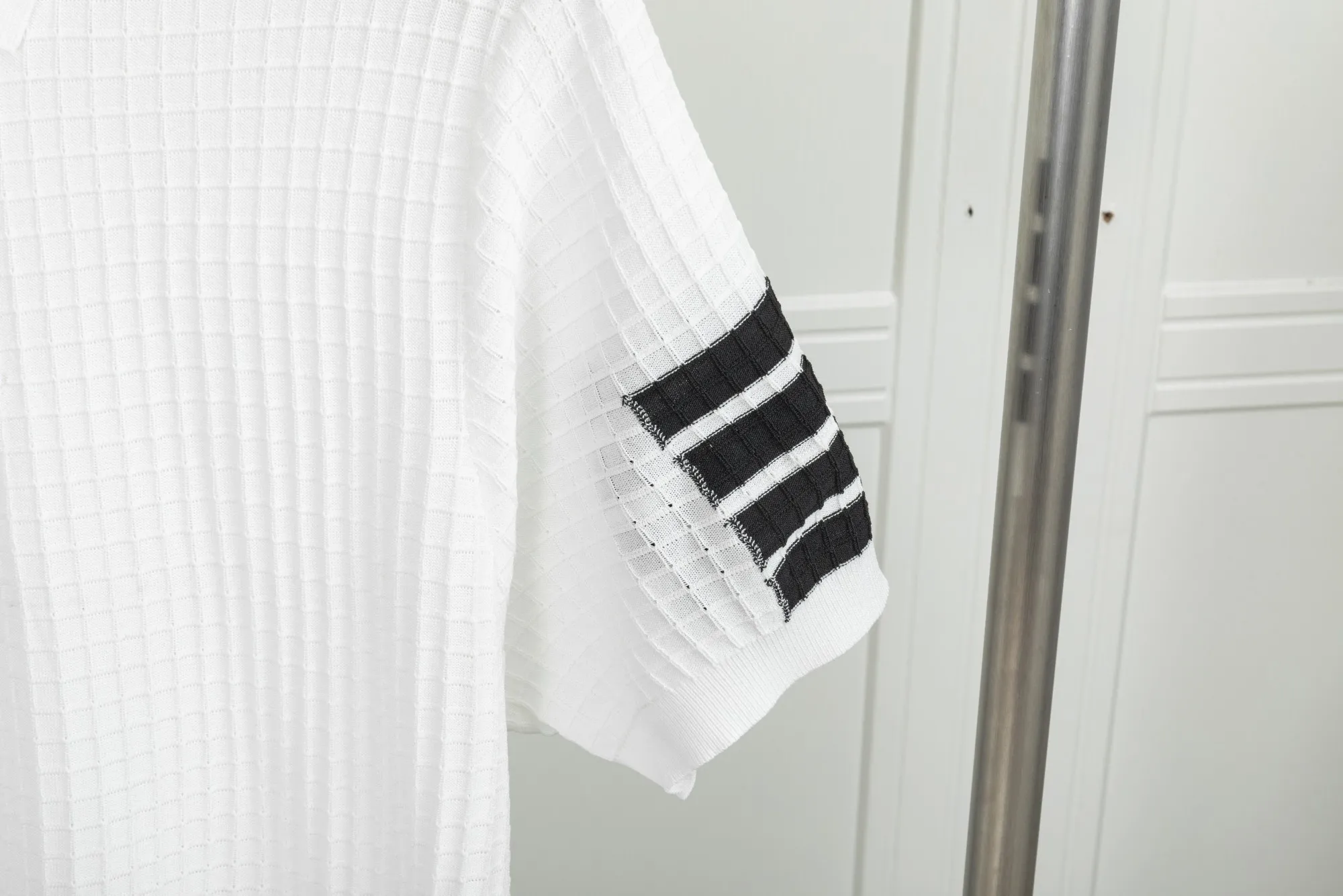 𝑻𝒉𝒐𝒎 𝑩𝒓𝒐𝒘𝒏𝒆 polo 𝑻𝒉𝒐𝒎 𝑩𝒓𝒐𝒘𝒏𝒆 . 25ss New Arrival polo ZP ， ， ， Same Style Same Style TB + + ：White Black Navy Blue ：M-3XL